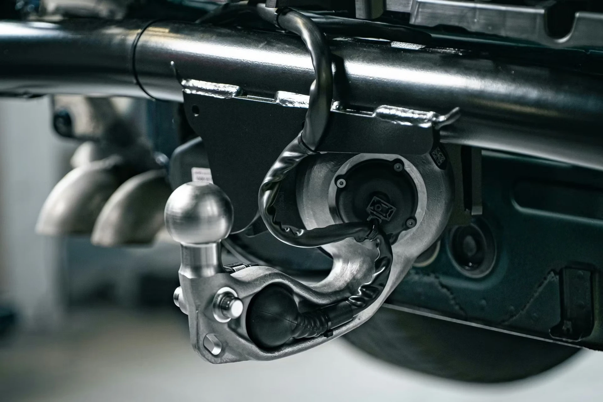 ORIS E3 elektromos vonóhorog